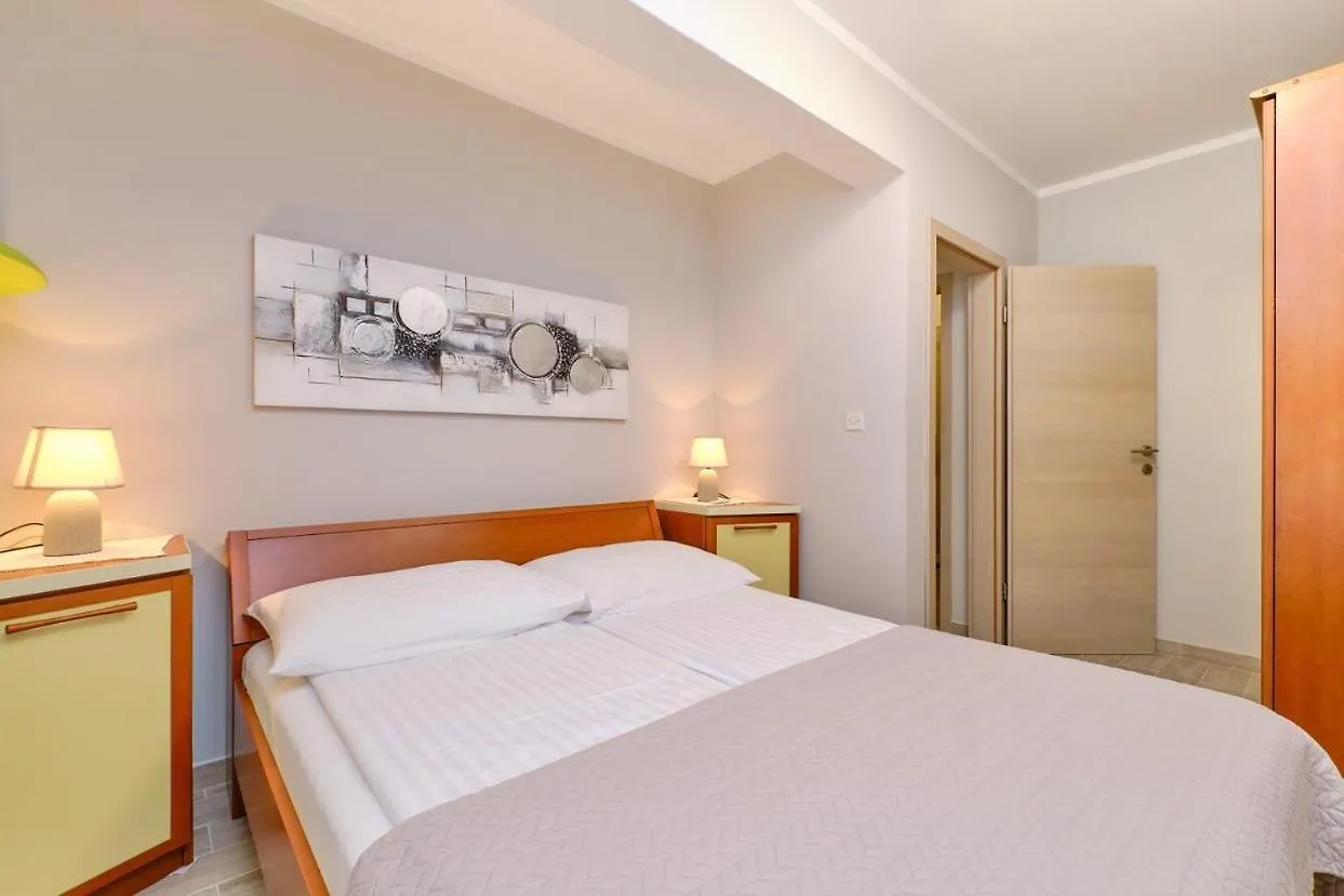 Apartments Enna Mali Losinj Croatia