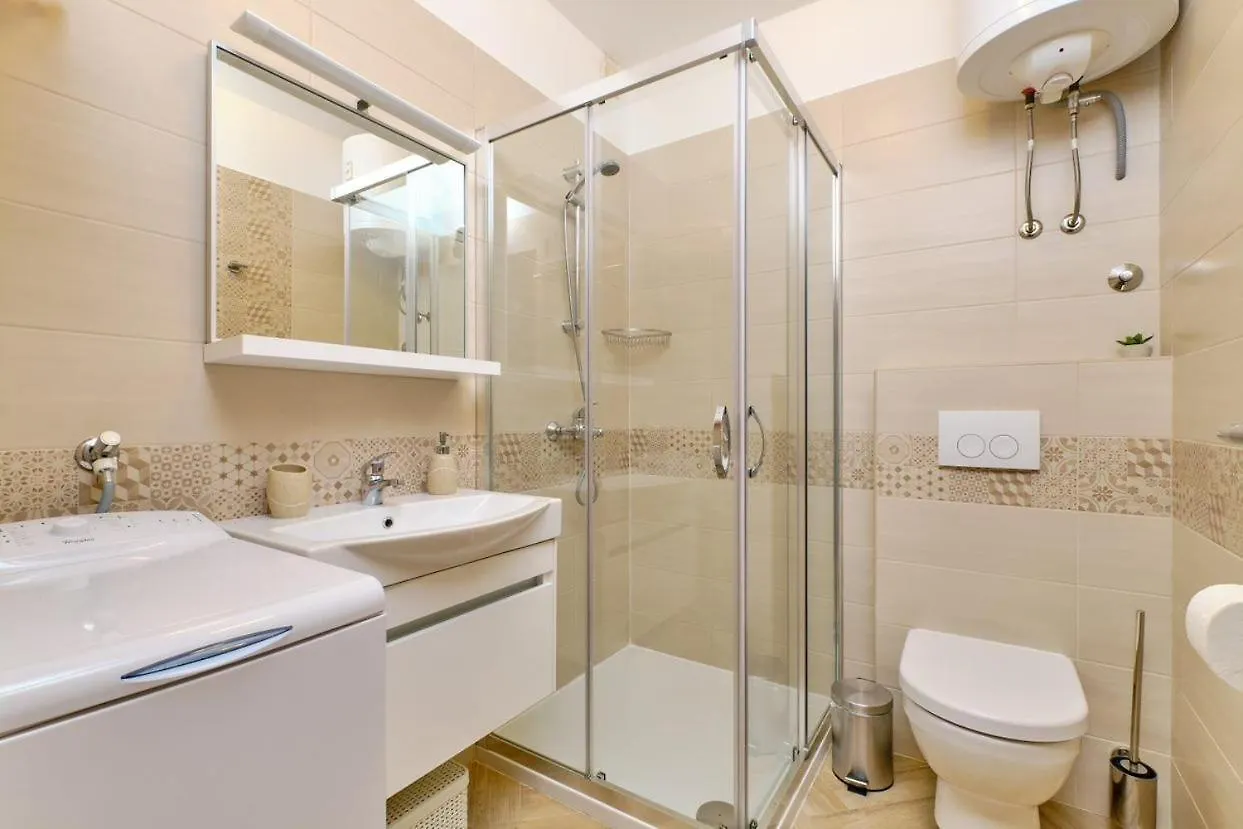 Apartments Enna Mali Losinj