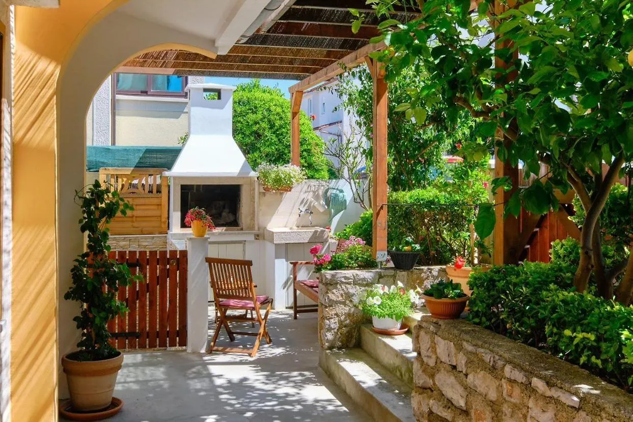 Apartments Enna Mali Losinj