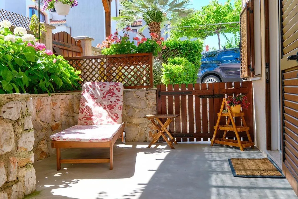 Apartments Enna Mali Losinj