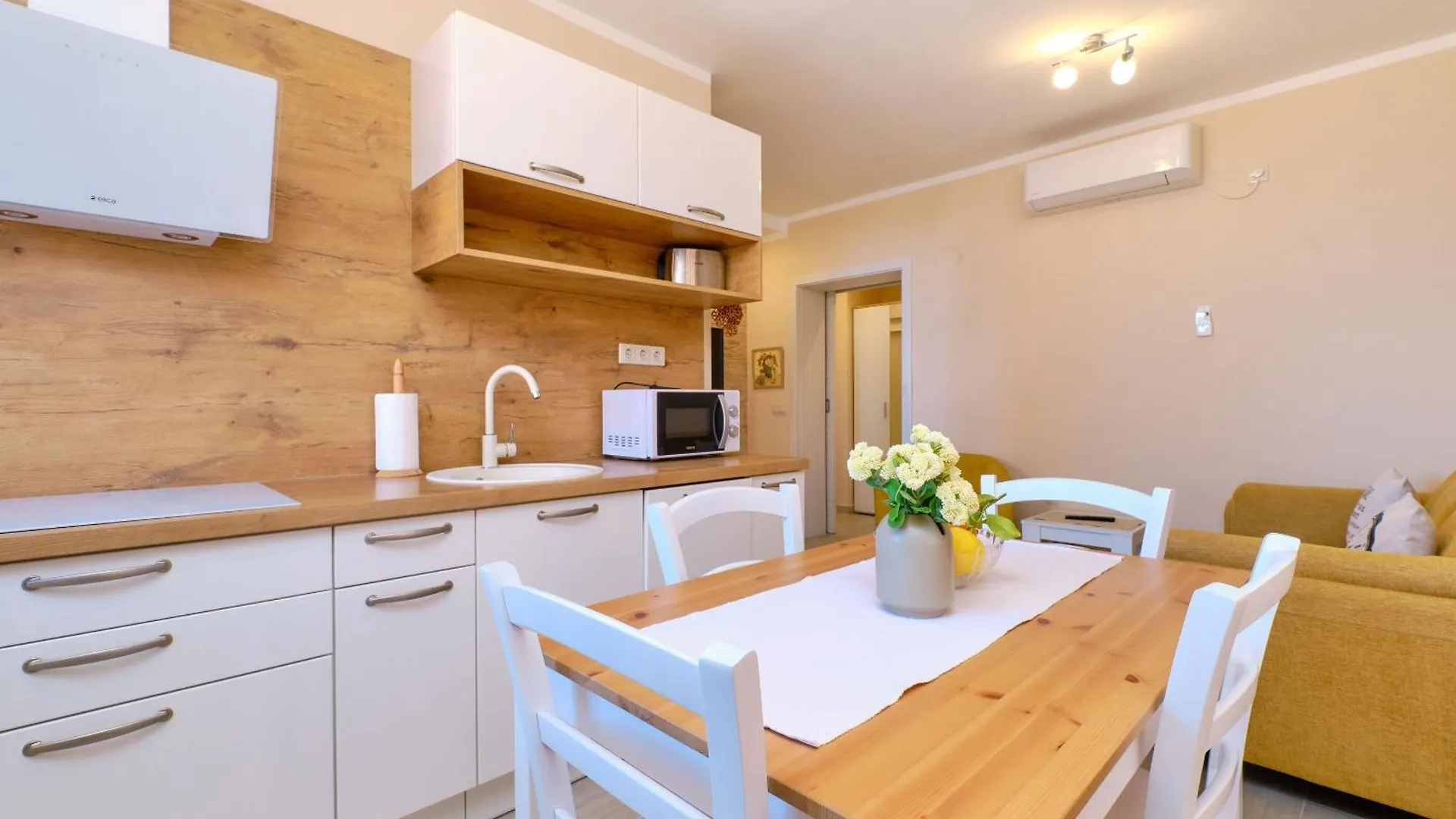 Apartments Enna Mali Losinj